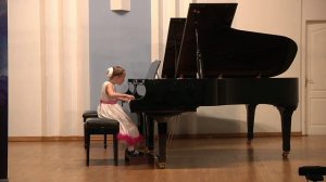 Людвиг ван Бетховен «Сонатина фа мажор» II часть «Рондо».