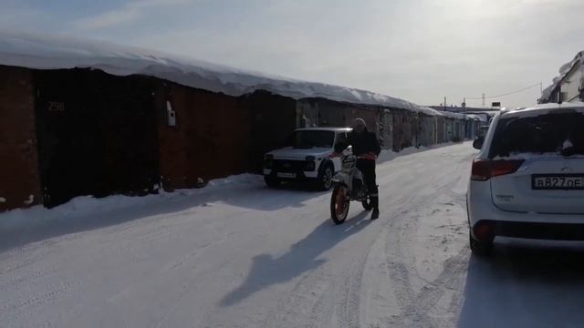 Новый KAYO K1. Первый запуск, пробный выезд.mp4 смотреть онлайн