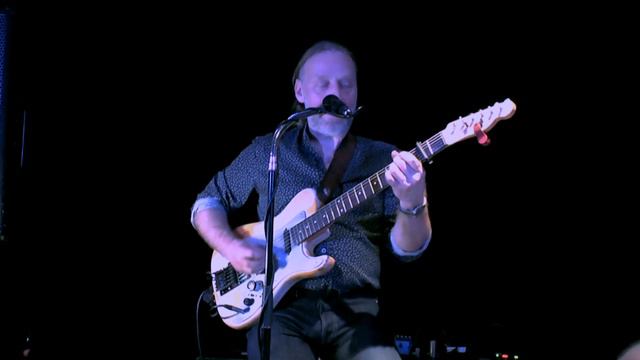Steve "GuitarStar" Morrison - Going Up The Country - feat: Alan Glen смотреть онлайн