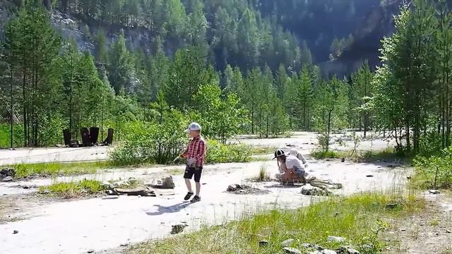 МЫ за чистый Урал! А вы? смотреть онлайн