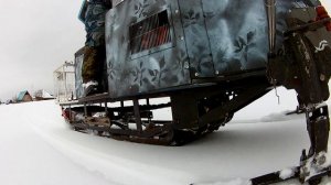 Работа склизовой подвески на самодельном снегоходе!Вид со стороны,пока без катков!