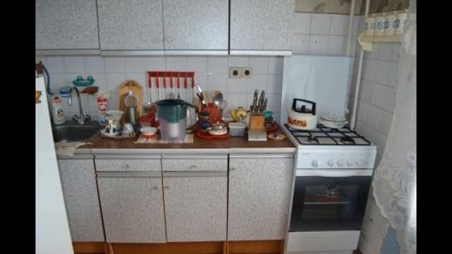 Продам 1 ком.квартиру в Гатчинском р-не, п. Во... смотреть онлайн