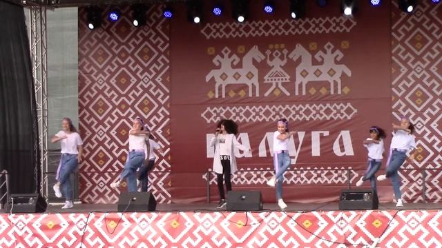 Эрик Аракелян, Мастерская танца - Парабола /Мот/ смотреть онлайн