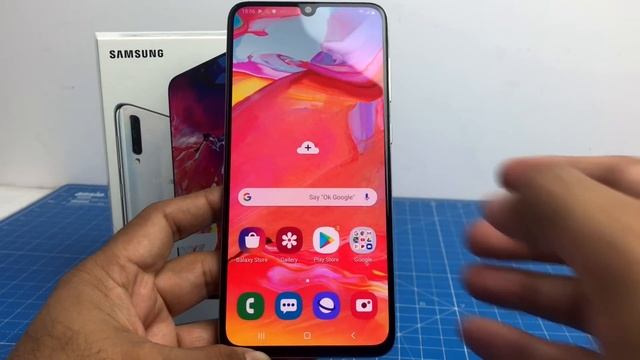 DO NOT Buy Samsung Galaxy A70 Before Watching This- 5 Reasons To NOT BUY, 12 To Buy смотреть онлайн