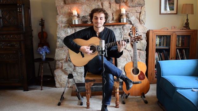 Comparing Two Fylde Oberon Guitars - Same Model, 40 Years Apart смотреть онлайн