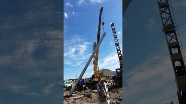 Нулевой цикл. Установка свай с использованием обсадной трубы. смотреть онлайн