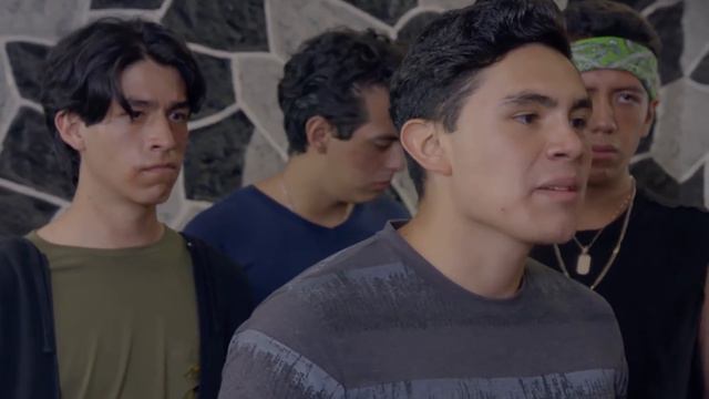 La Rosa de Guadalupe: 'El tuercas' le dispara a su hermana Melany | Amor de barrio смотреть онлайн