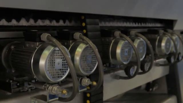 Станок для изготовления прямолинейного фацета с ЧПУ Bottero смотреть онлайн