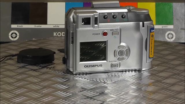 Olympus Camedia Ultra Zoom C-730 3.2 MP 2002 смотреть онлайн