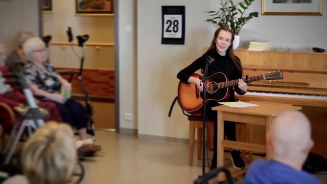 Young Leadership principles - hope and expectations for the future | Sunniva Muren | TEDxStavanger смотреть онлайн