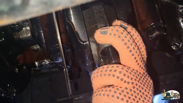 СЛОМАЛСЯ Мтз 82.1 ТЮНИНГОВАННЫЙ!Появились стуки в двигателе!Первый ремонт двигателя за 12 лет! смотреть онлайн