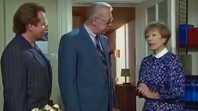 DERRICK FOLGE 217 - EIN MERKWÜRDIGER PRIVATDETEKTIV (1992)