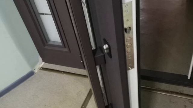 Заказал входную дверь в коттедж, получил бак бензина в подарок! Доставка в Москове и по всей России смотреть онлайн