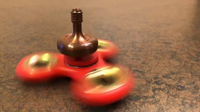 Fidget Spinner VS Prometheus Lambda Copper Spinning Top 4K смотреть онлайн