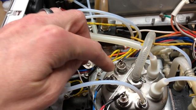 Breville Dual Boiler Descaling Procedure смотреть онлайн