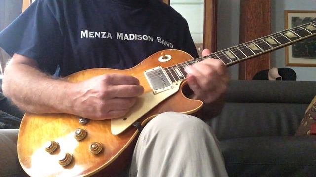 1958 Sunburst Les Paul Standard at www.bestguitars.com смотреть онлайн