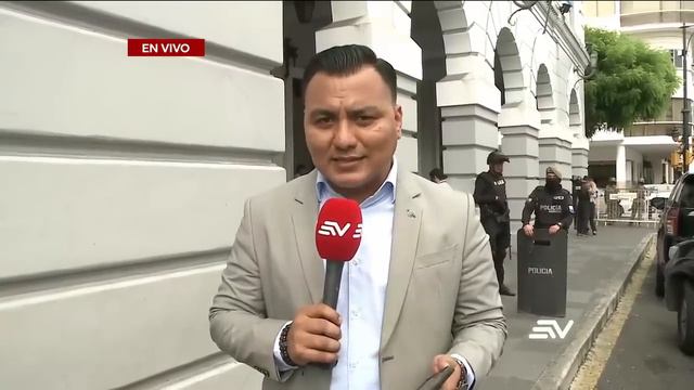 5 policías detenidos por secuestro y extorsión | Televistazo | Ecuavisa смотреть онлайн