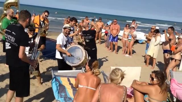 Римини пляж оркестр