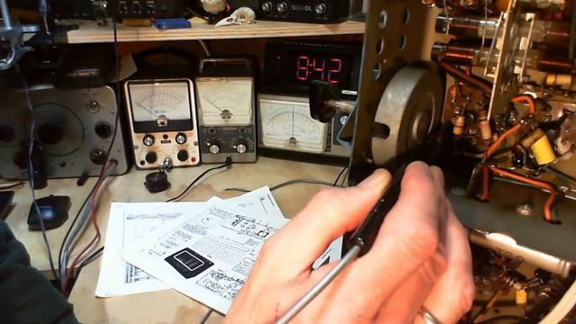 PYE 39HC Shortwave Broadcast Receiver Video #6 - Vacuum Tube #2 смотреть онлайн