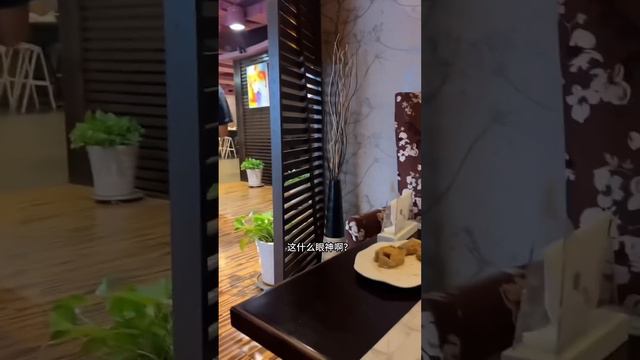 身穿女僕裝的老闆你們見過嗎？故意整蠱洗澡女老闆，結局讓人意外（合集）#美女老闆#劇情【曼曼是老闆】 смотреть онлайн