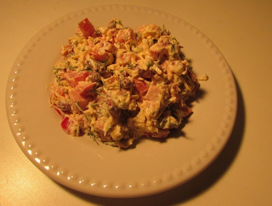 СЫТНЫЙ САЛАТ С ФАСОЛЬЮ смотреть онлайн