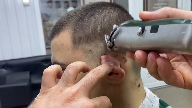 Как подстричь короткий полубокс за 7 мин