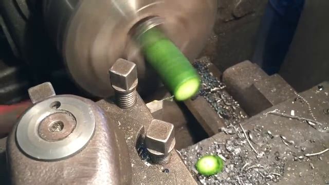 Нарезаем овощи на токарном станке 1к62 смотреть онлайн