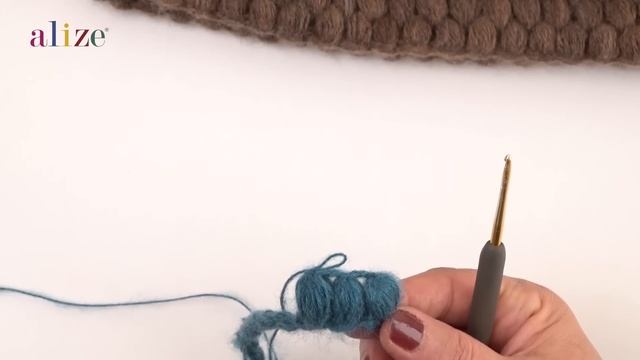 Alize Angora Gold Ombre Batik ile Atkı Bere Modası смотреть онлайн