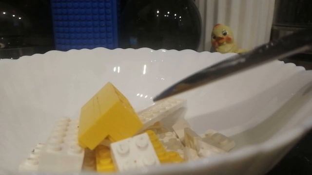 Чудесный вафельный Lego торт смотреть онлайн