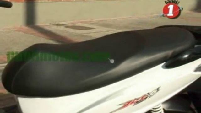 AKT Jet 4 125 Test Drive смотреть онлайн