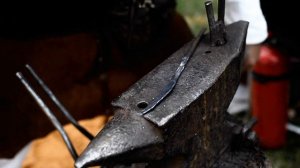 Ковка ножа 16 века за 5 минут. (live)