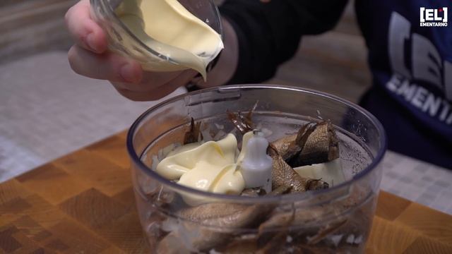 Суперская намазка на хлеб?Шпроты и Дружба ?Бутерброды с шпротами и яйцом ?Намазка на бутерброды? смотреть онлайн