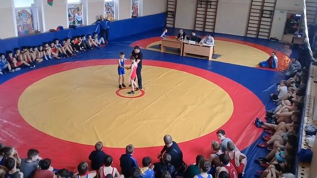 Борьба в городе курорте Анапа( 2009-2007год) смотреть онлайн