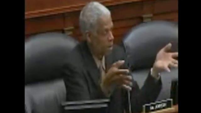 Dumb politician talking about Guam смотреть онлайн