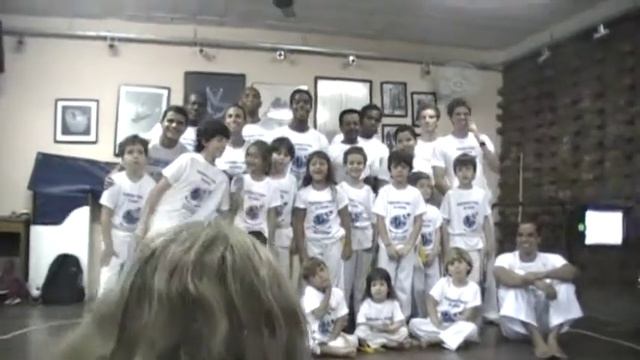 Foto da troca de corda da capoeira (2009) смотреть онлайн