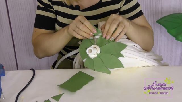 Игольчатая Хризантема из изолона-Мастер Класс Елены Милайкиной смотреть онлайн