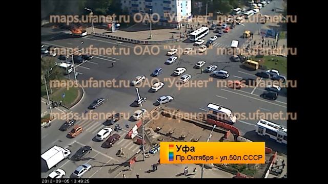 г.Уфа, ост. Спортивная, сгорел маршрутный автобус ПАЗ, 05.09.2013 г. смотреть онлайн
