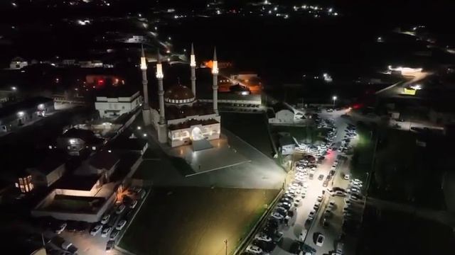 Сиратулло Раупов в Уллубийауле праведёт первые 10 дней таравих смотреть онлайн
