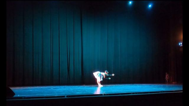 Танцевальный номер "Механическая кукла" смотреть онлайн