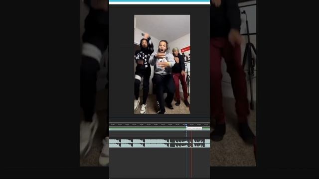 CATCH YOUR OWN BODY PARTS in AFTER EFFECTS ??? (PART 1) смотреть онлайн