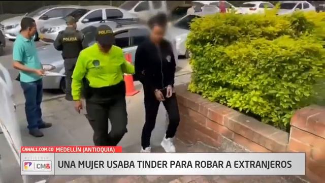 Cayó alias 'La Coja', la mujer que usaba app de citas para robar extranjeros 📱 смотреть онлайн