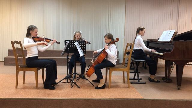 Камерный ансамбль_МБУ ДО ДШИ им. Г.В. Свиридова смотреть онлайн