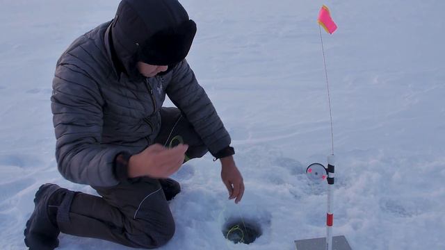 Рыбалка на озере Берсуат ч. 3 смотреть онлайн
