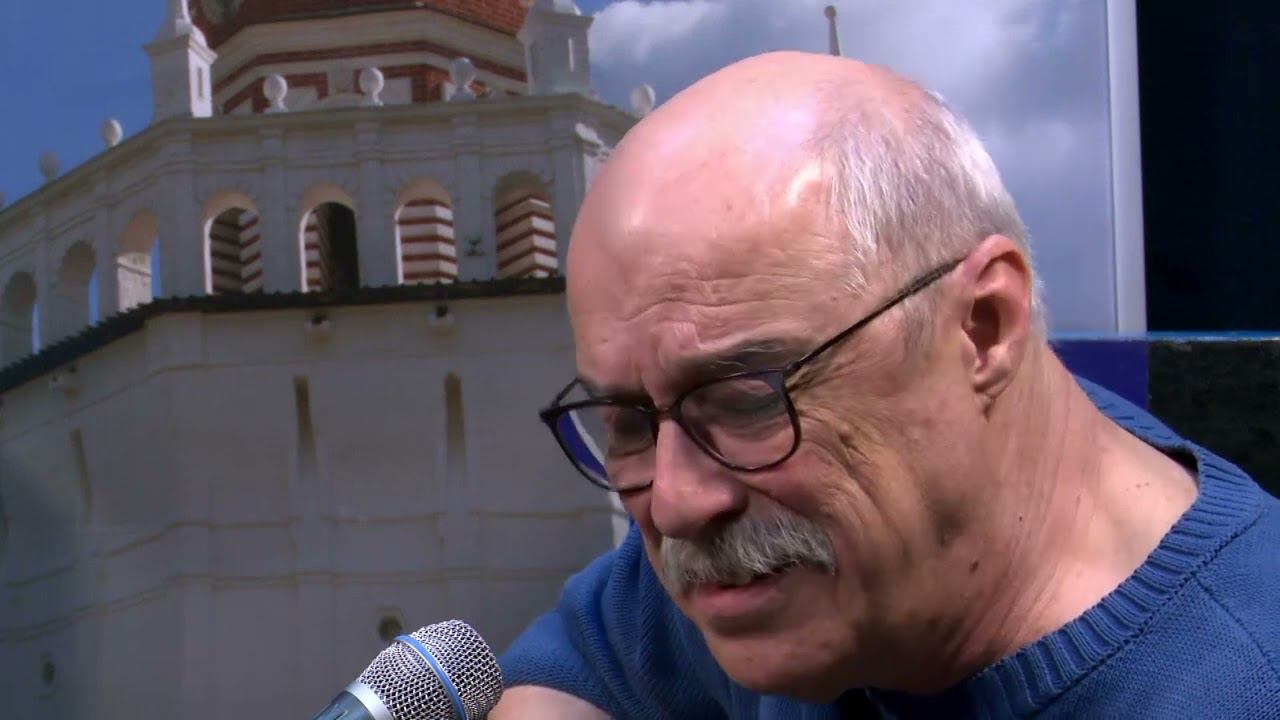 Приморский вальс-бостон. Поёт Александр Перов смотреть онлайн