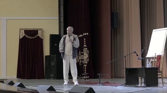 Почему в семье много трудностей? - Александр Хакимов.