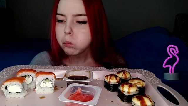 роллы суши мукбанг/sushi rolls mukbang смотреть онлайн