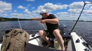 Лещ на подпуск_это добавил в кашу и клевало только у меня)