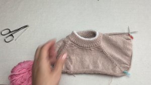 Детская кофточка с шишечками и рюшами. Turkish subtitles. Subtitulos en español #вязание