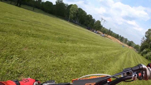 2022.5 KTM 450 Factory Edition Engine is Smooth and Strong смотреть онлайн