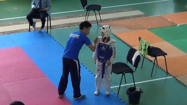 Чемпионат Республики Казахстан по таэквондо - 2015г. Рудный. Жанболат 3. смотреть онлайн